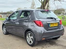 2015-toyota-yaris-15-vvt-i-icon-hybrid-small-2