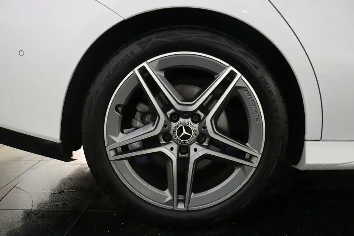 2022-mercedes-benz-cla-13-cla-180-amg-line-premium-shooting-brake-5d-big-38