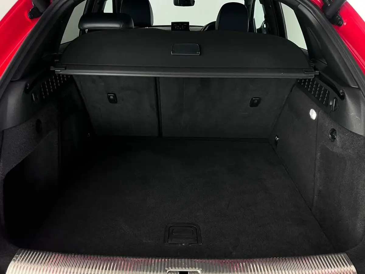2017-audi-q3-20-tfsi-quattro-black-edition-big-11