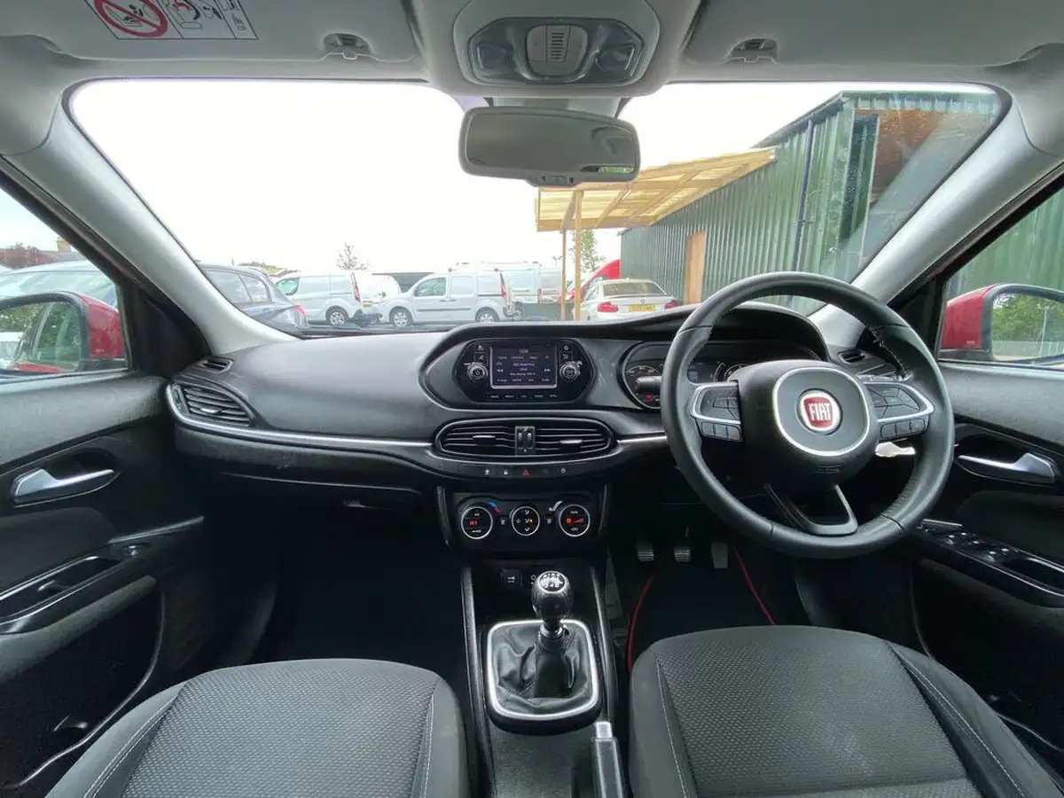 2017-fiat-tipo-16multijet-lounge-station-wagon-big-9