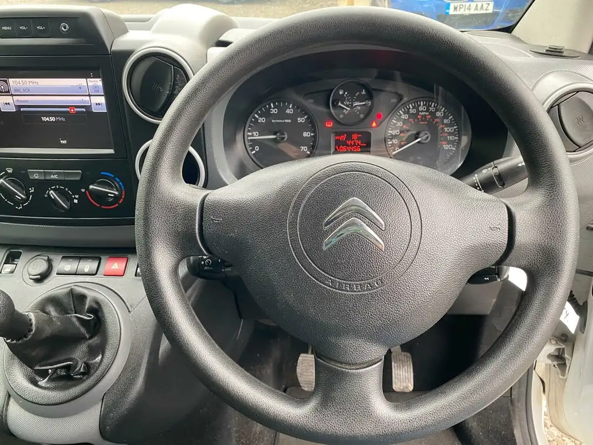 2018-citroen-berlingo-16td-l1625-enterprise-special-edition-panel-big-37