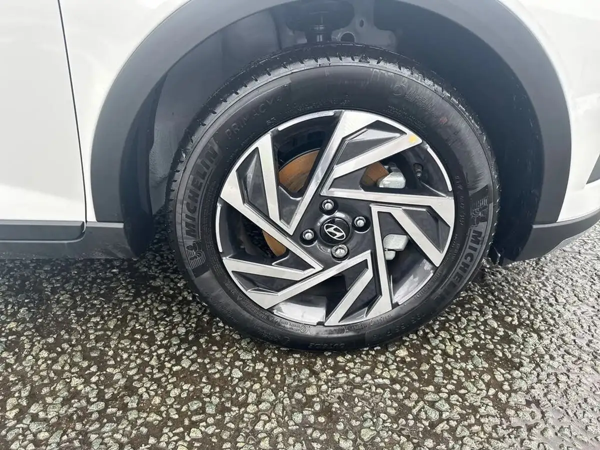 2024-hyundai-bayon-10-t-gdi-advance-big-3