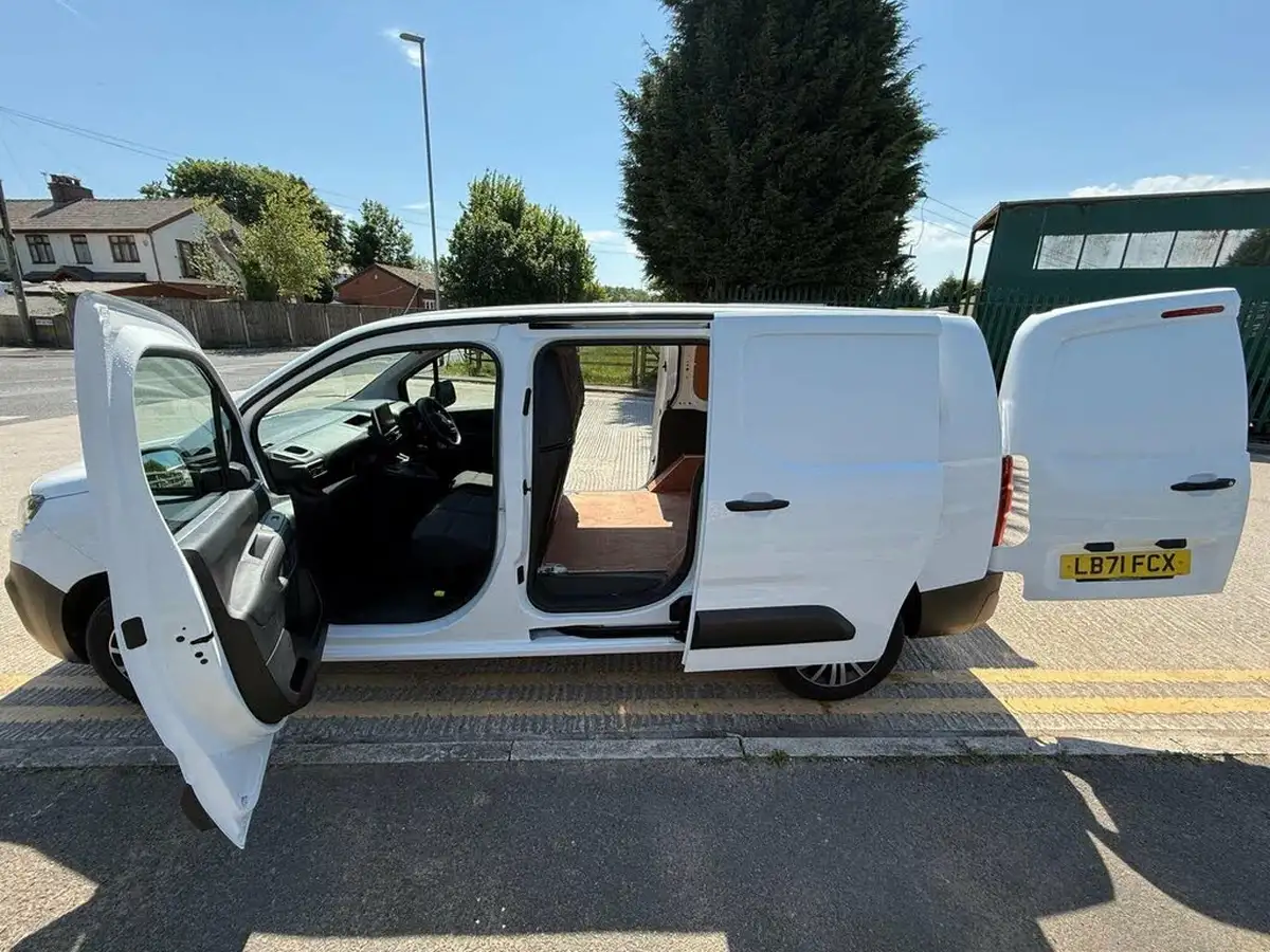 2021-citroen-berlingo-15bluehdi-1000-enterprise-pro-100pseu6d-big-30