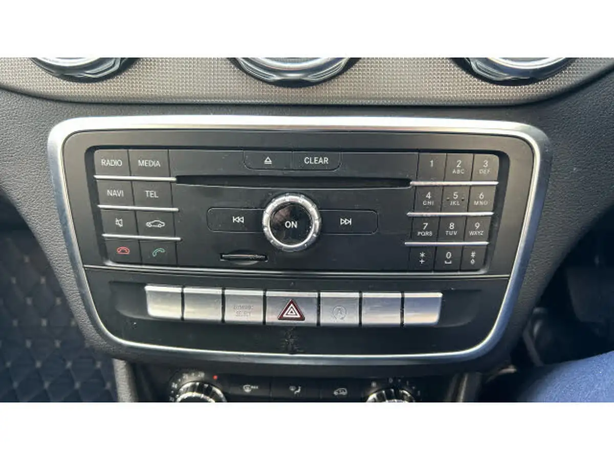 2018-mercedes-benz-gla-class-16-gla-180-urban-edition-7g-dct-big-34