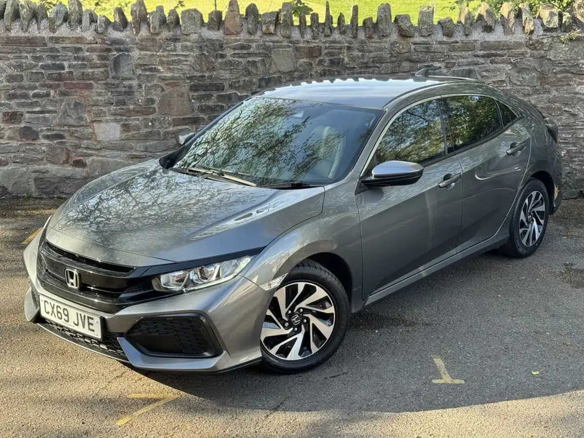 2019-honda-civic-10-vtec-turbo-se-hatchback-5d-big-8