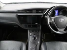 2018-toyota-auris-18-vvt-i-hsd-excel-pan-roof-hatchback-small-19