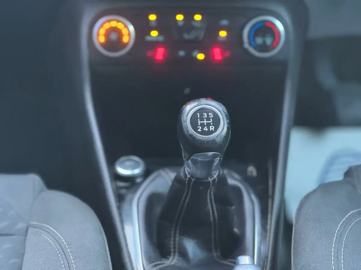 2018-ford-fiesta-11-ti-vct-zetec-bo-play-series-5d-big-20
