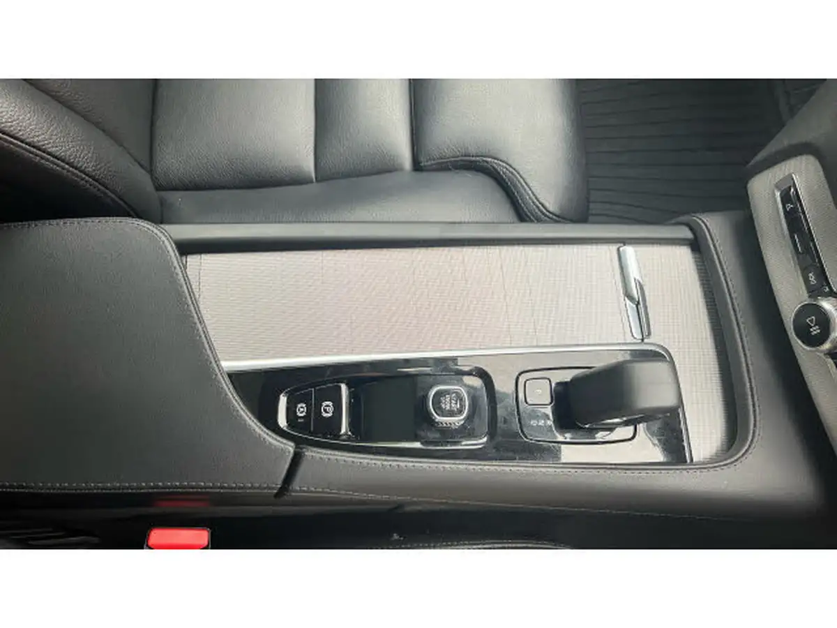 2022-volvo-xc90-20td-b5-plus-big-44