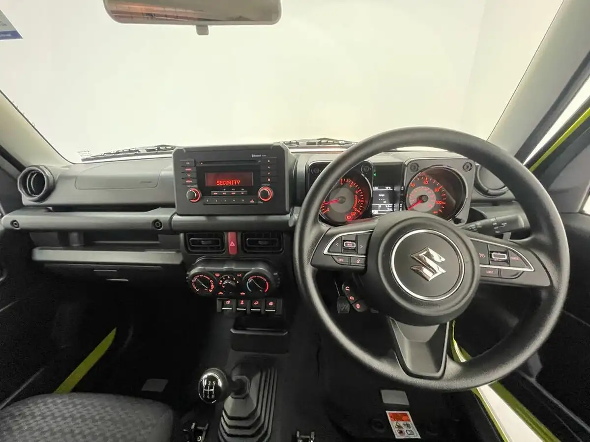2023-suzuki-jimny-15-light-commercial-allgrip-big-1