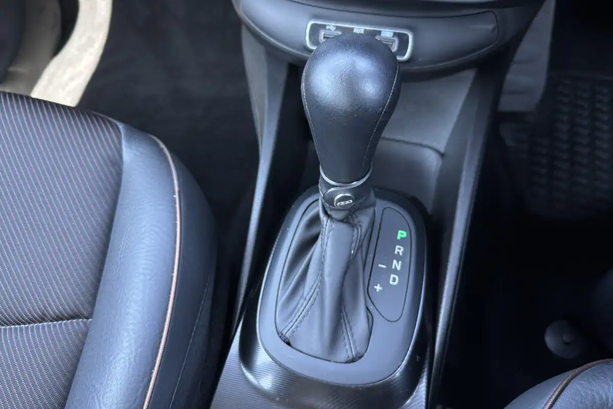 2019-fiat-500x-13-firefly-turbo-120th-big-11