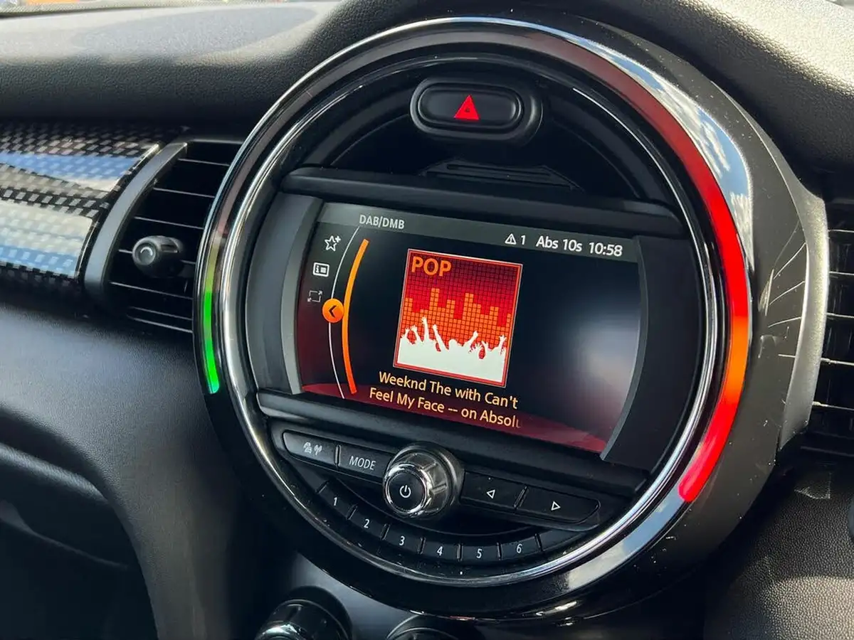 2020-mini-cooper-20-cooper-s-sport-189bhp-hatchback-5d-auto-big-10