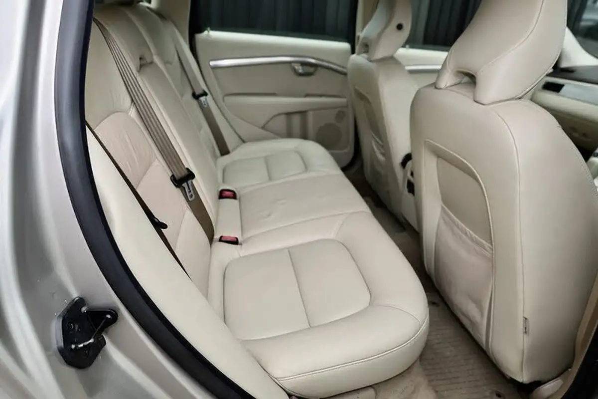 2009-volvo-v70-24td-d5-se-premium-182bhp-2401cc-geartronic-big-4