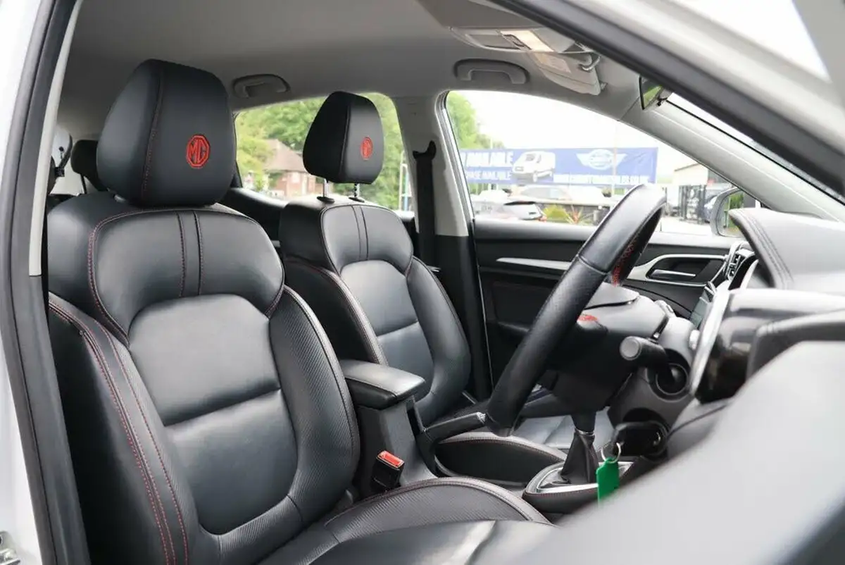 2021-mg-zs-suv-15-vti-tech-exclusive-big-4