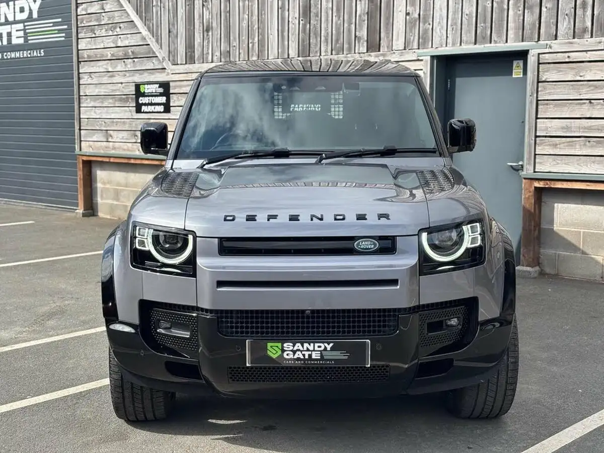 2022-land-rover-110-defender-30-d300-hard-top-hse-110-big-1