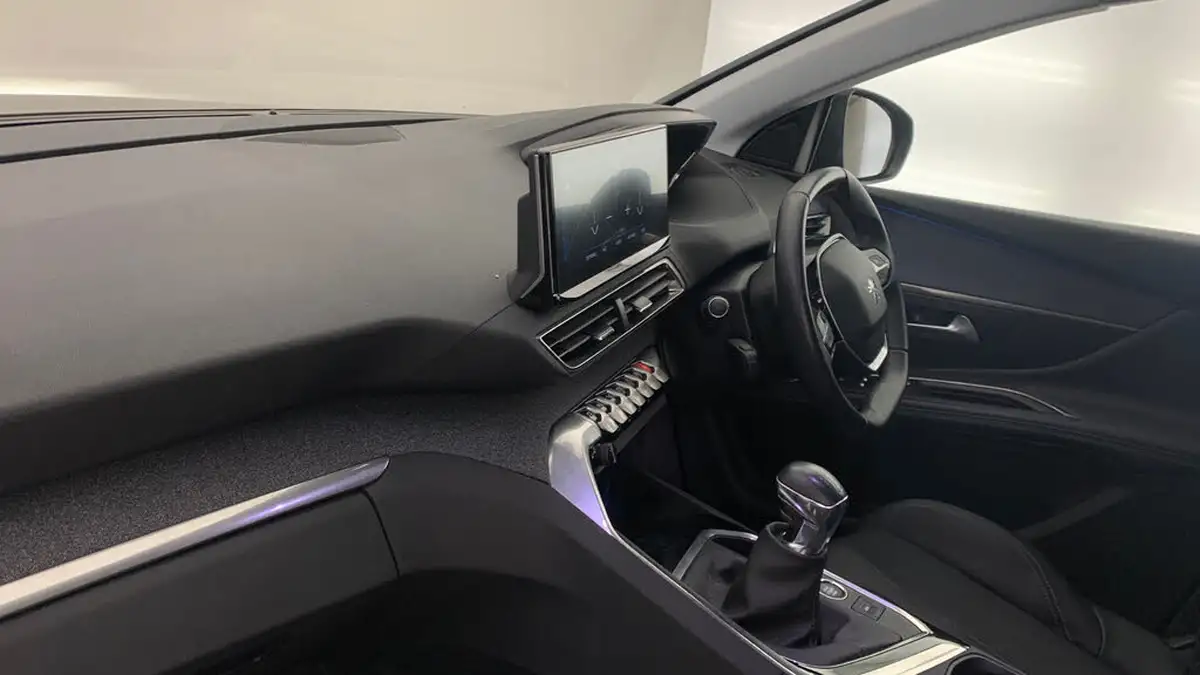 2022-peugeot-3008-suv-15-bluehdi-allure-premium-big-1