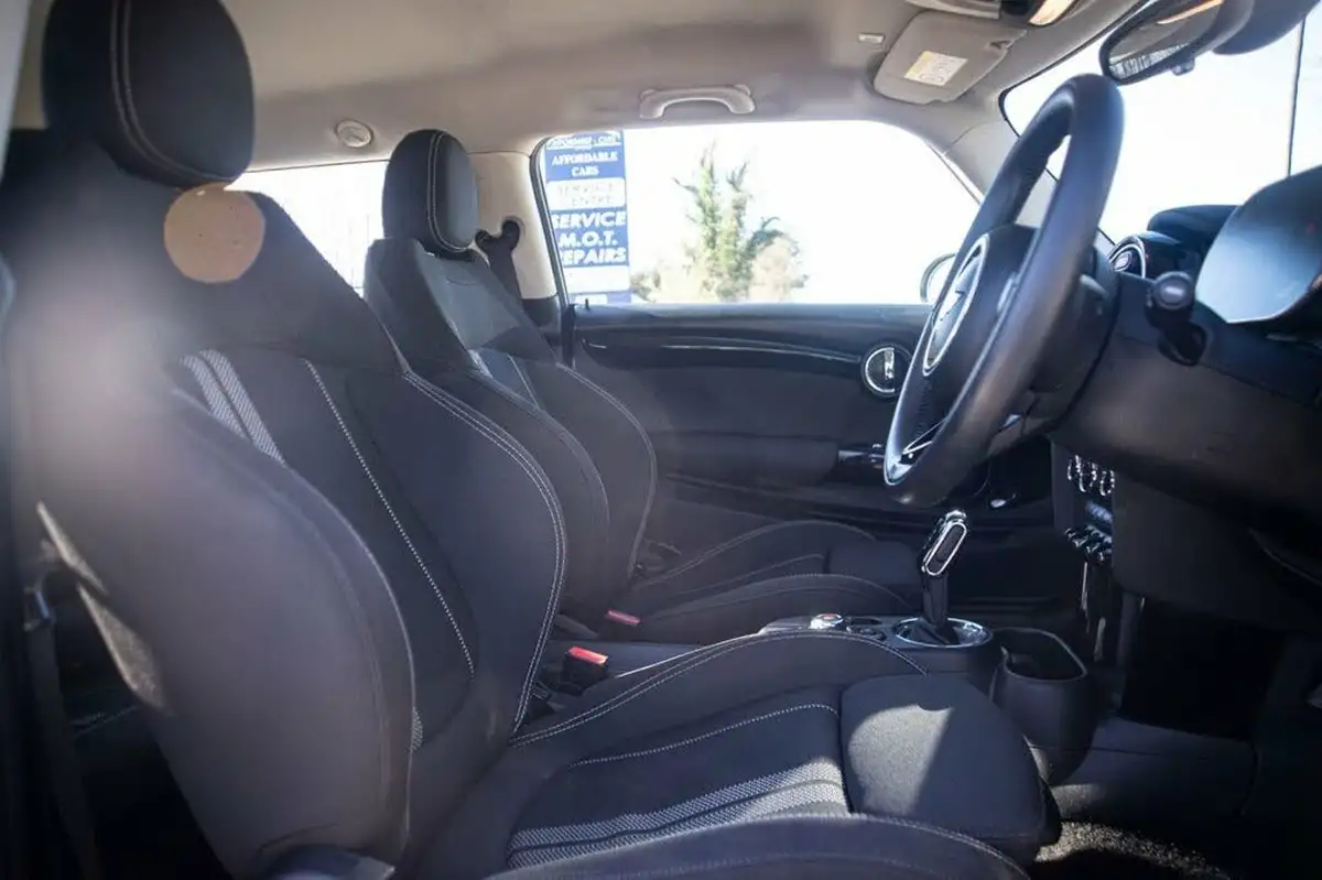 2021-mini-cooper-e-cooper-s-1-big-26