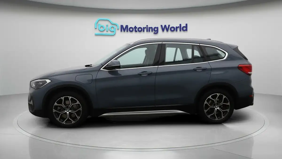 2021-bmw-x1-15-xdrive-25e-phev-xline-big-4