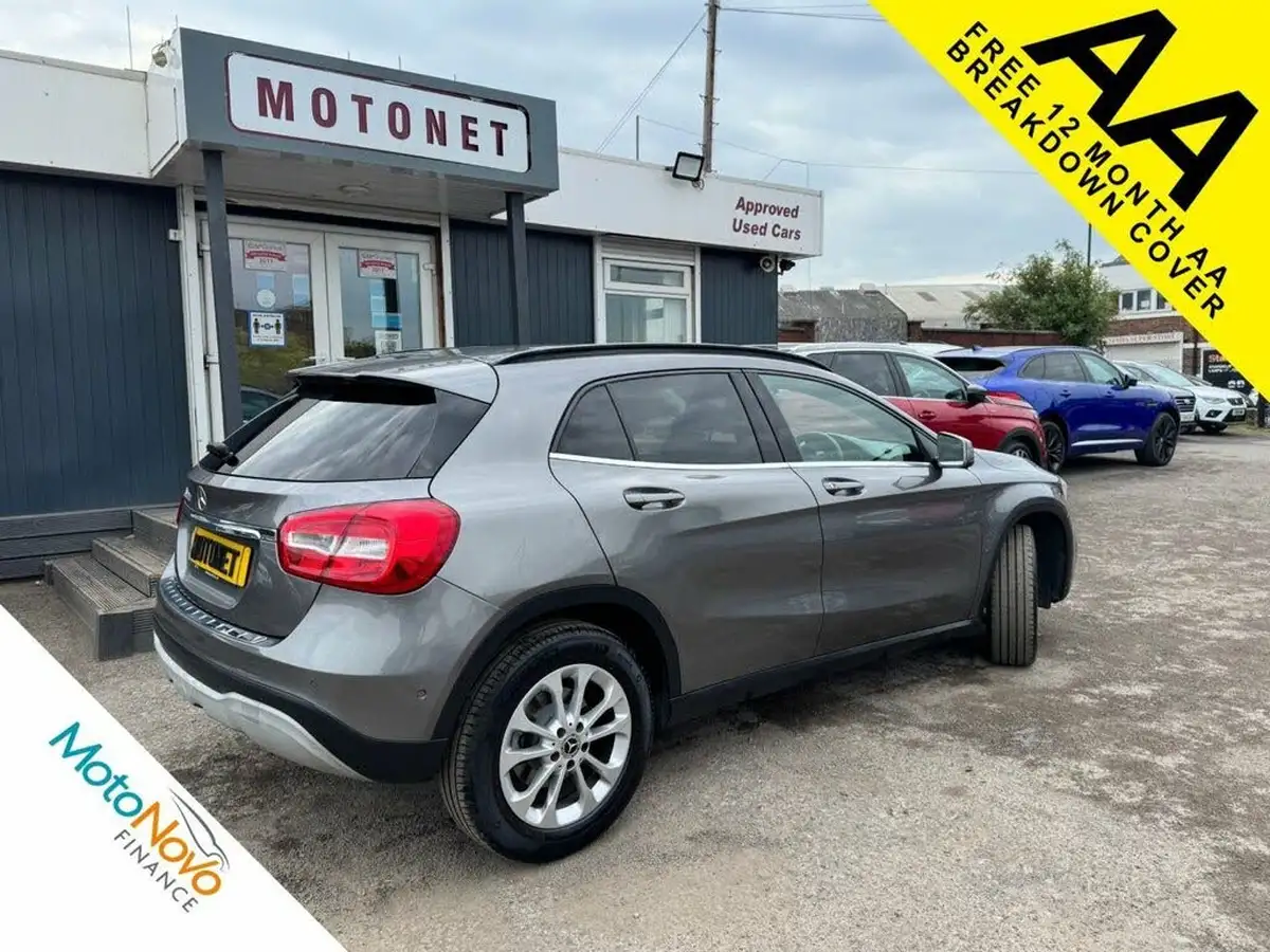 2019-mercedes-benz-gla-class-21d-gla-200d-se-executivess-big-27