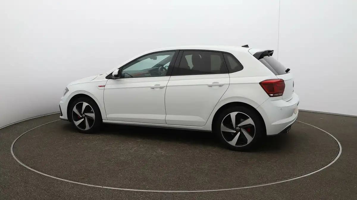 2021-volkswagen-polo-20-tsi-gti-207ps-big-45