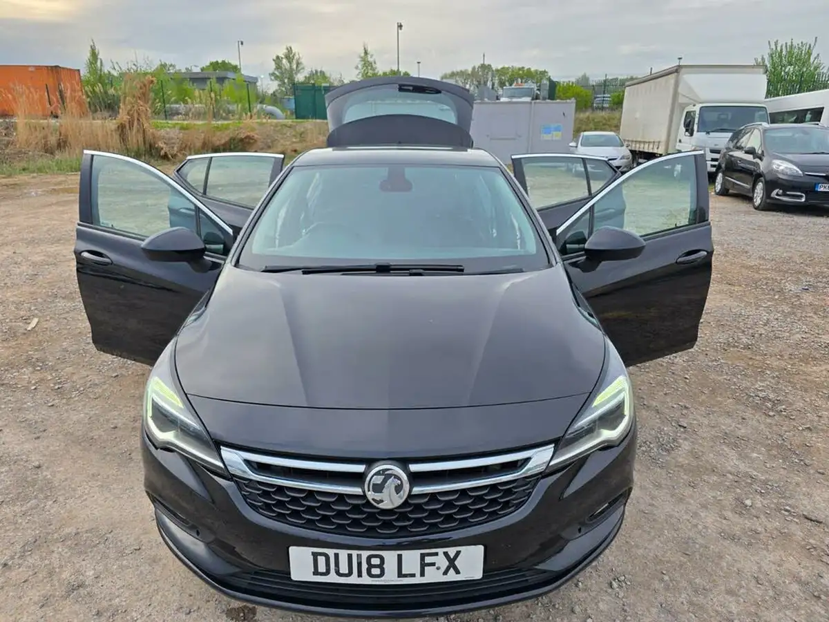 2018-vauxhall-astra-14i-16v-turbo-elite-nav-150ps-ss-hatchback-auto-big-6