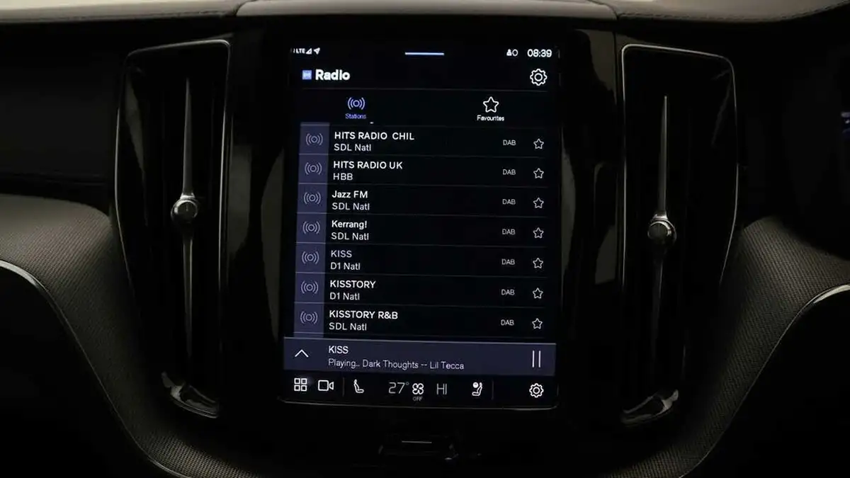 2024-volvo-xc60-20-t8-ultimate-dark-big-36