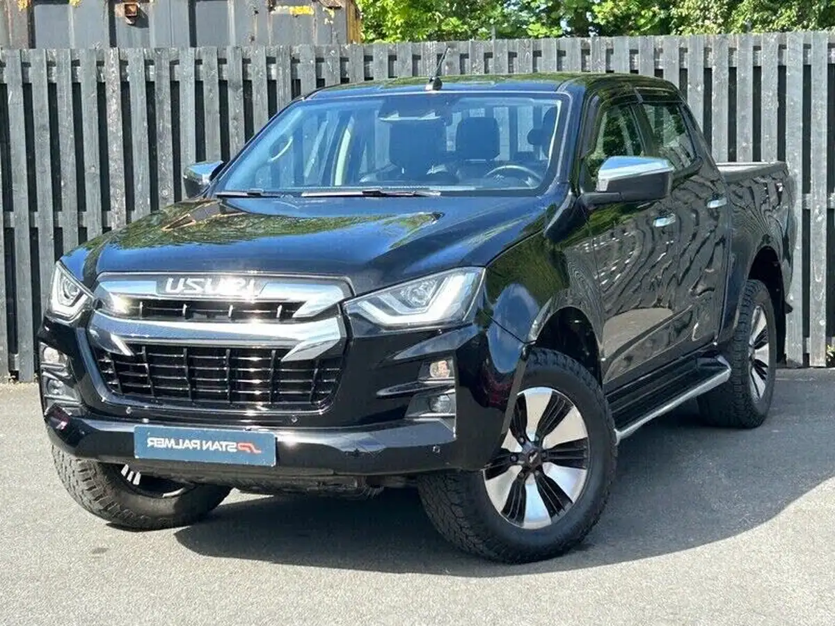 2022-isuzu-d-max-19td-dl40-pickup-big-1