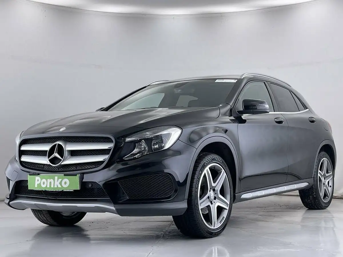2016-mercedes-benz-gla-class-21d-gla-200d-amg-line-ss-big-3