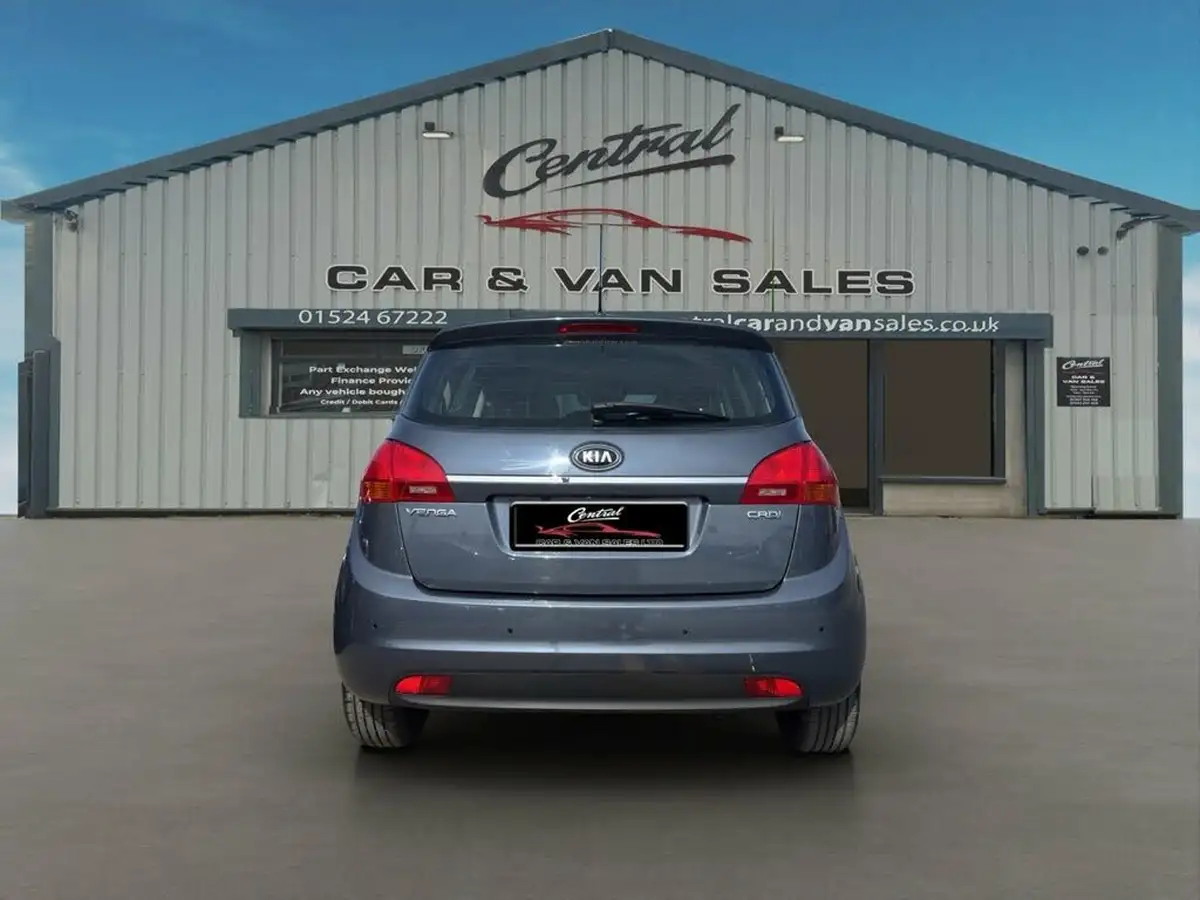 2016-kia-venga-14crdi-2-big-5
