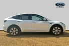 2022-tesla-model-y-e-long-range-small-3