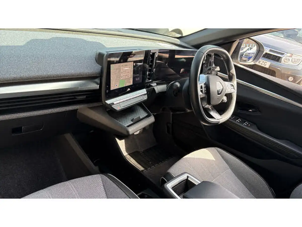 2023-renault-megane-e-tech-e-techno-big-8