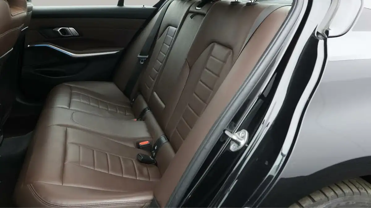 2021-bmw-3-series-20-330e-m-sport-tech-packpro-pack-saloon-4d-big-15