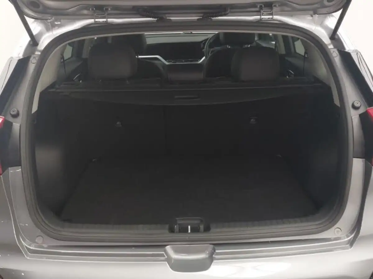 2022-kia-niro-16-gdi-3-156kwh-big-7