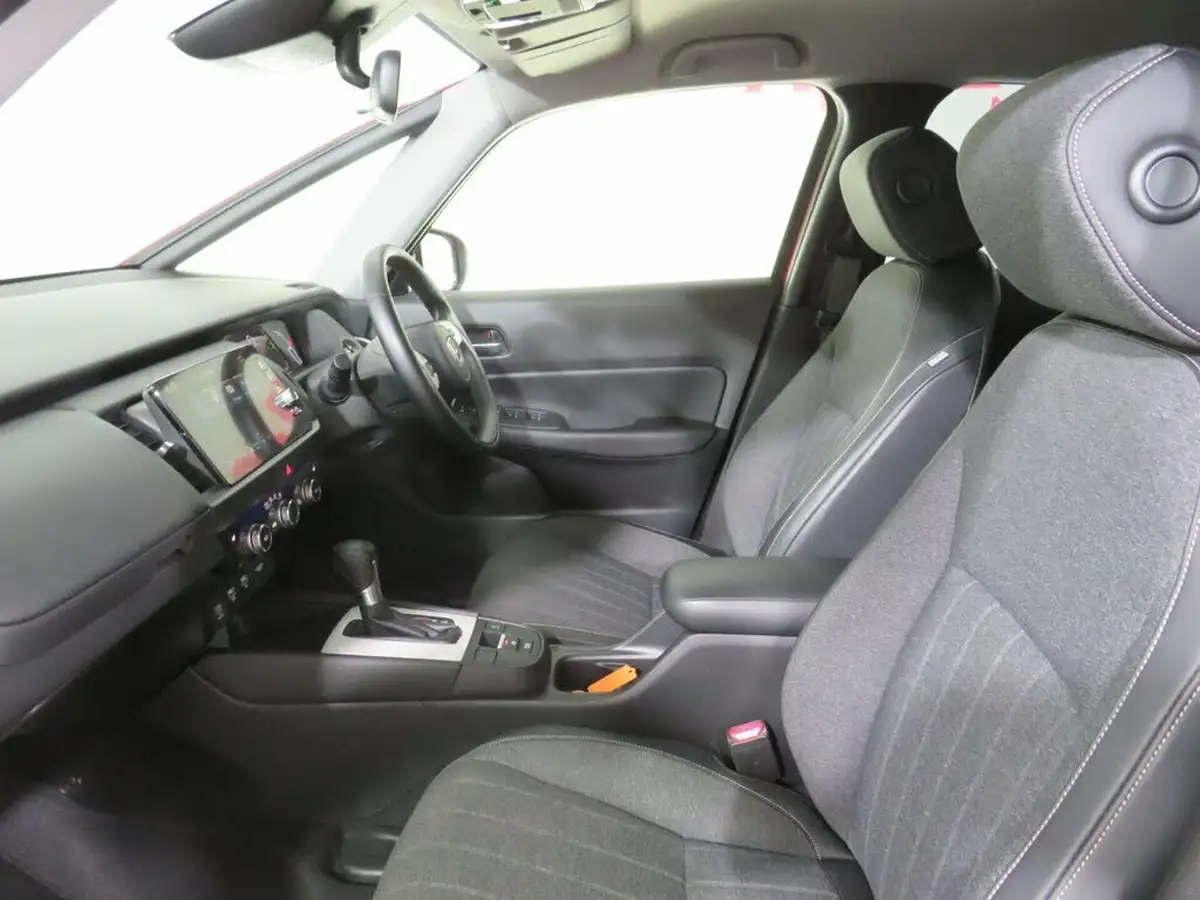2022-honda-jazz-15-i-mmd-ex-107ps-big-1
