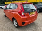 2016-honda-jazz-13-i-vtec-se-cvt-small-4