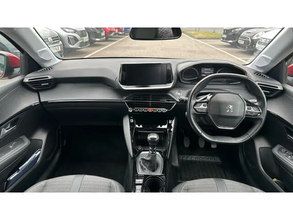 2021-peugeot-208-12-puretech-allure-100bhp-big-9