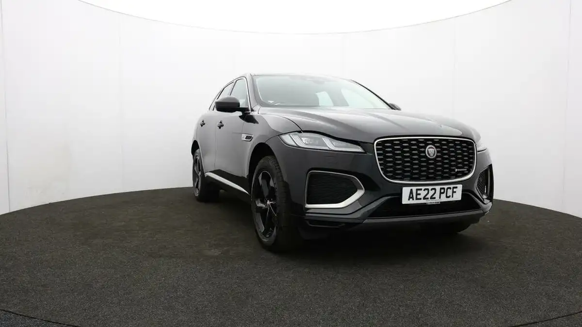 2022-jaguar-f-pace-20-d200-r-dynamic-s-big-51