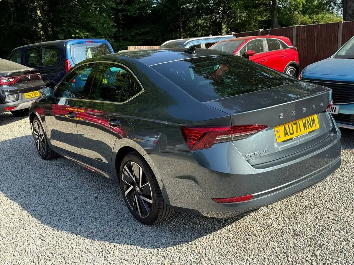 2021-skoda-octavia-14-tsi-se-l-hatchback-big-4