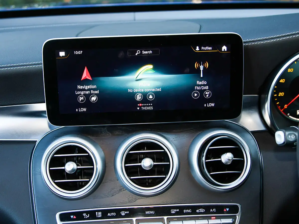 2021-mercedes-benz-glc-class-20d-glc300d-amg-line-premium-245ps-coupe-4d-big-18