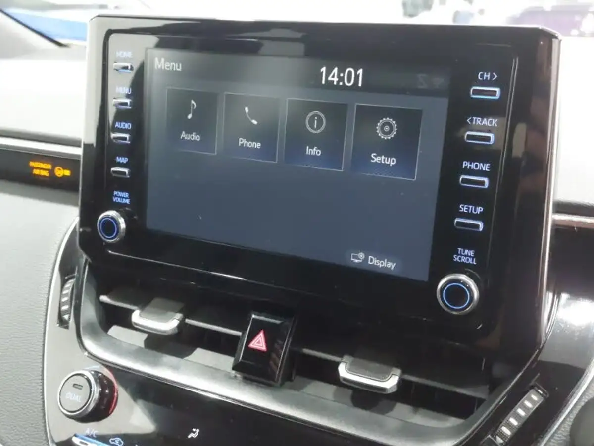 2022-suzuki-swace-18-sz5-big-12