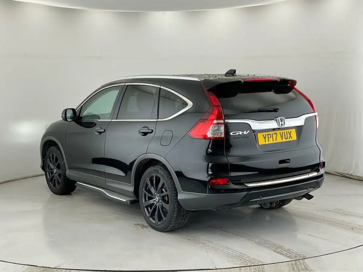 2017-honda-cr-v-16i-dtec-black-edition-big-5