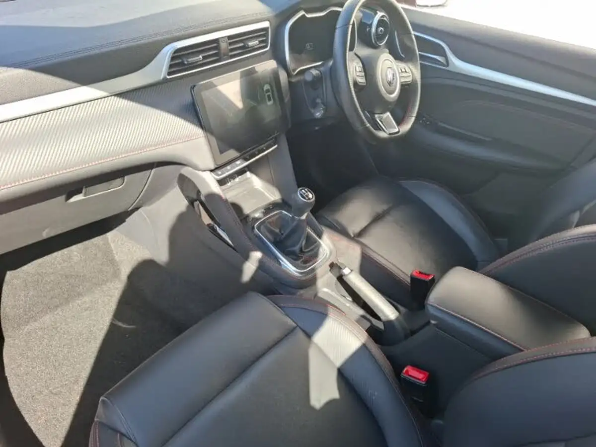 2022-mg-zs-suv-15-vti-tech-exclusive-big-4