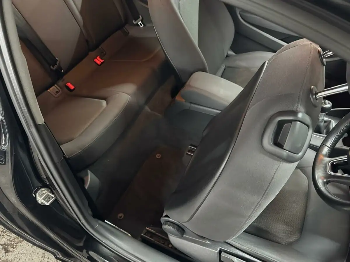 2016-audi-a3-10-tfsi-se-hatchback-3d-big-33