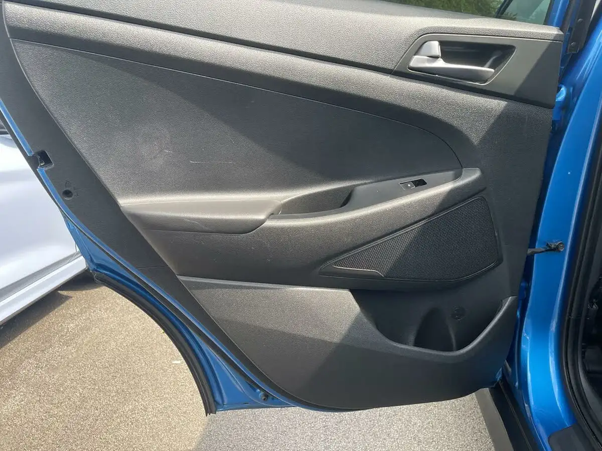 2018-hyundai-tucson-17crdi-blue-drive-s-big-25