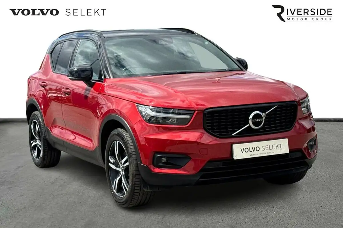 2021-volvo-xc40-15-t3-r-design-161bhp-big-0
