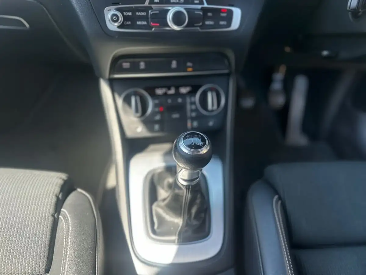 2017-audi-q3-14-tfsi-s-line-edition-big-23