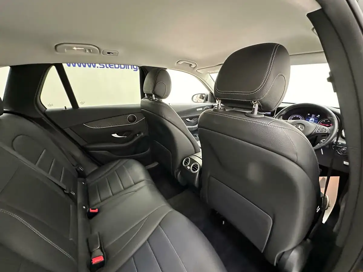 2018-mercedes-benz-glc-class-21d-glc220d-sport-ss-station-wagon-5d-big-17