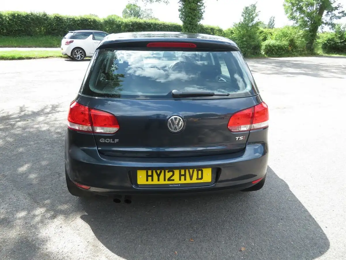 2012-volkswagen-golf-14-match-5d-big-6