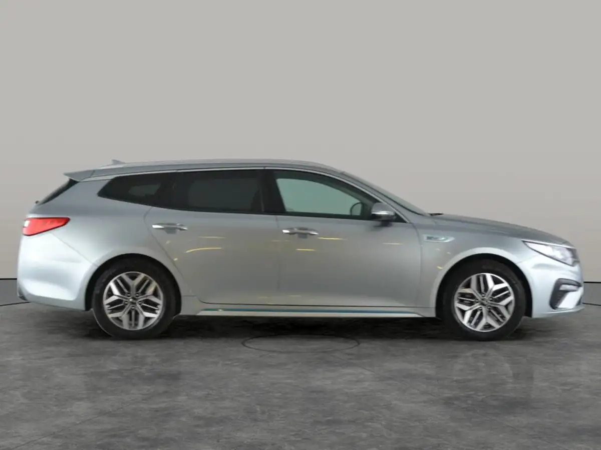 2020-kia-optima-20-gdi-phev-big-15