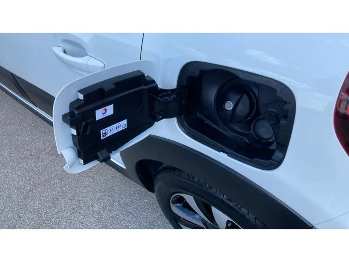 2023-citroen-c3-12-puretech-c-series-edition-83ps-ss-big-21