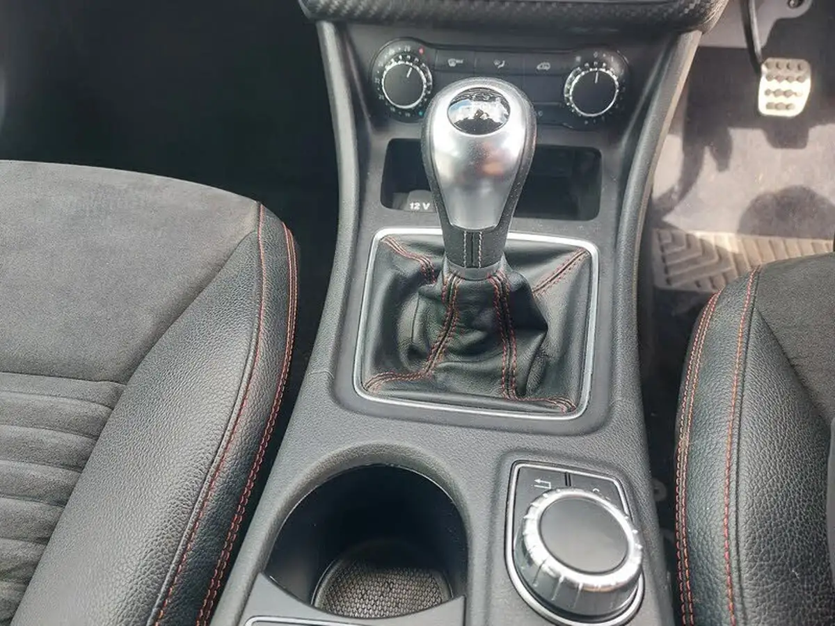 2013-mercedes-benz-a-class-15-cdi-a180-amg-sport-109ps-blueefficiency-big-22